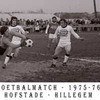 <strong>Voetbalmatch Hofstade - SC Hillegem  -  1976</strong><br> ©Herzele in Beeld<br><br><a href='https://www.herzeleinbeeld.be/Foto/1208/Voetbalmatch-Hofstade---SC-Hillegem-----1976'><u>Meer info over de foto</u></a>