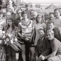 <strong>Ronde Van Vlaanderen - Solleveld  -  1973-75-76-77-78</strong><br>01-01-1973 ©Herzele in Beeld<br><br><a href='https://www.herzeleinbeeld.be/Foto/1637/Ronde-Van-Vlaanderen---Solleveld-----1973-75-76-77-78'><u>Meer info over de foto</u></a>