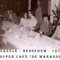 <strong>Souper Cafe De Warande  -  1975</strong><br>1975 ©Herzele in Beeld<br><br><a href='https://www.herzeleinbeeld.be/Foto/2208/Souper-Cafe-De-Warande-----1975'><u>Meer info over de foto</u></a>