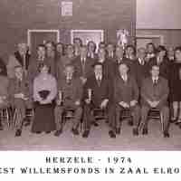 <strong>Souper (eetfestijn) allerlei verenigingen - 1974-75-76</strong><br>1974 ©Herzele in Beeld<br><br><a href='https://www.herzeleinbeeld.be/Foto/2216/Souper-(eetfestijn)-allerlei-verenigingen---1974-75-76'><u>Meer info over de foto</u></a>