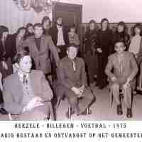 <strong>SC Hillegem - Jubileumfeest 25 jaar voetbal - 1974 + 75  -  Zaal Kontakt</strong><br> ©Herzele in Beeld<br><br><a href='https://www.herzeleinbeeld.be/Foto/2413/SC-Hillegem---Jubileumfeest-25-jaar-voetbal---1974-+-75-----Zaal-Kontakt'><u>Meer info over de foto</u></a>