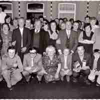 <strong>Cafe bij Albert Remory en Juliette - Souper kaarters -  - 1976</strong><br>1976 ©Herzele in Beeld<br><br><a href='https://www.herzeleinbeeld.be/Foto/2709/Cafe-bij-Albert-Remory-en-Juliette---Souper-kaarters------1976'><u>Meer info over de foto</u></a>